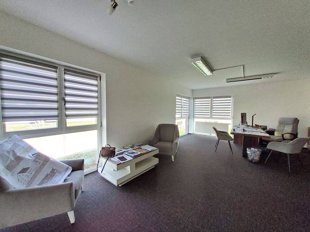 Thumbnail-EXKLUSIV - WOHNUNG MIT CA. 127 M² UND GROSSER GARAGE IDEAL FÜR WOHNWAGEN ODER LAGERHALLE MIT CA. 280 M² DIREKT IN PERL-BESCH