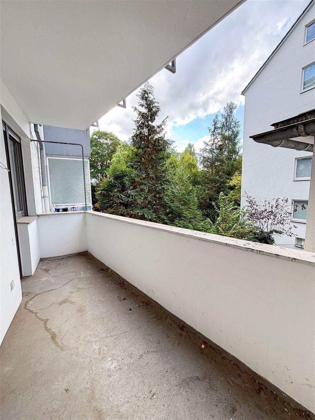 Thumbnail-Sanierter Wohntraum in Bestlage - 3 Zimmer in Golzheim