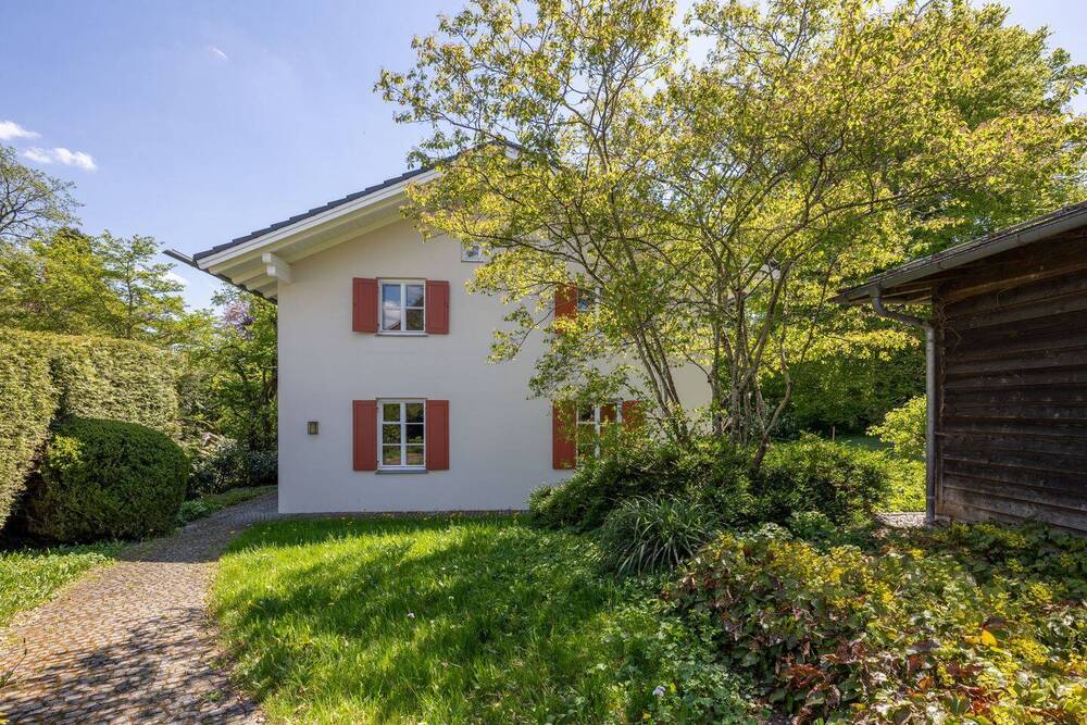 Thumbnail-IDYLLE I Charmantes Einfamilienhaus mit Altbauflair und gemütlicher Wohnatmosphäre