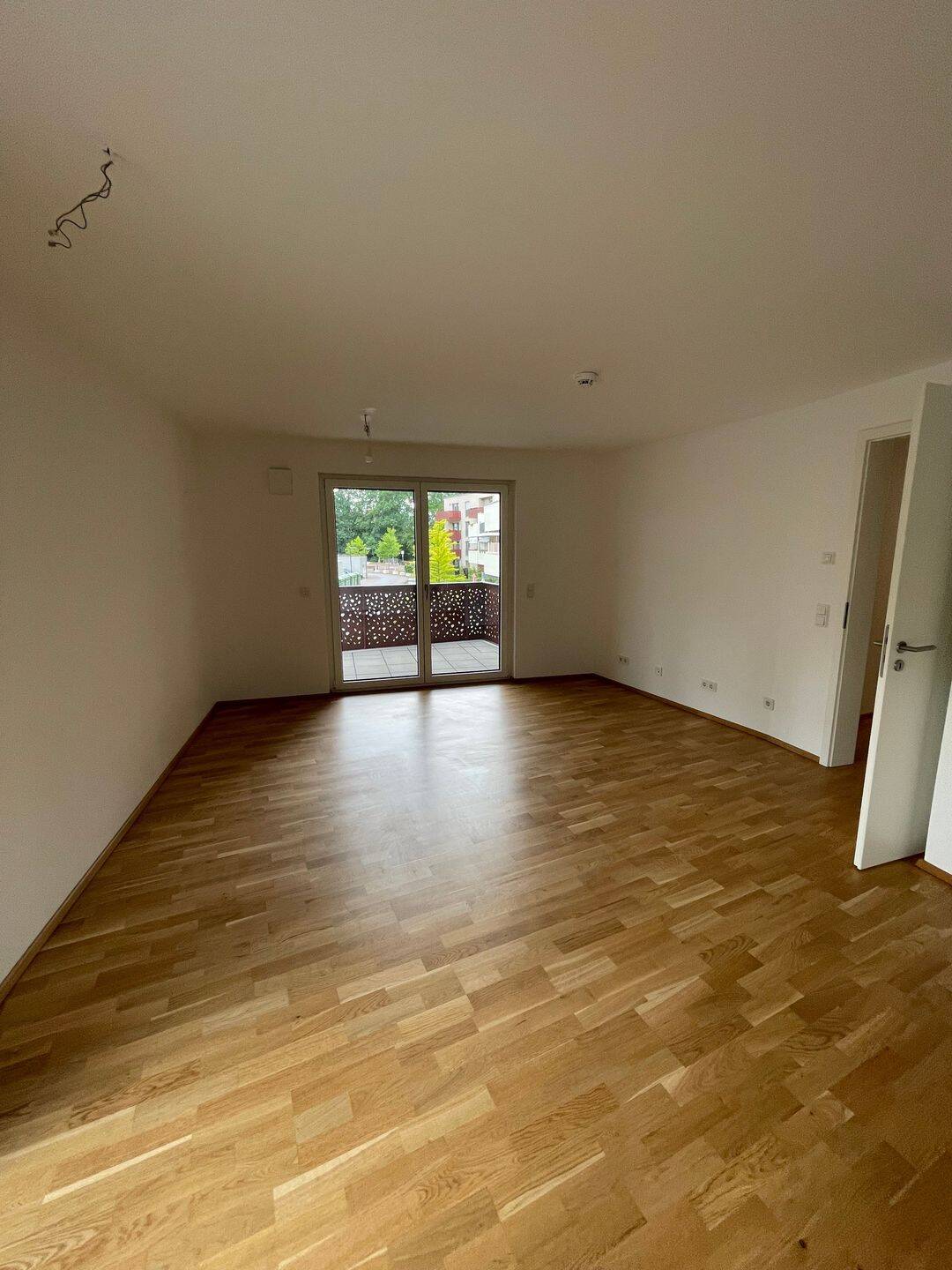 Thumbnail-Sonnendurchflutete 3-Zimmer mit Einbauküche, Balkon und Tiefgarage