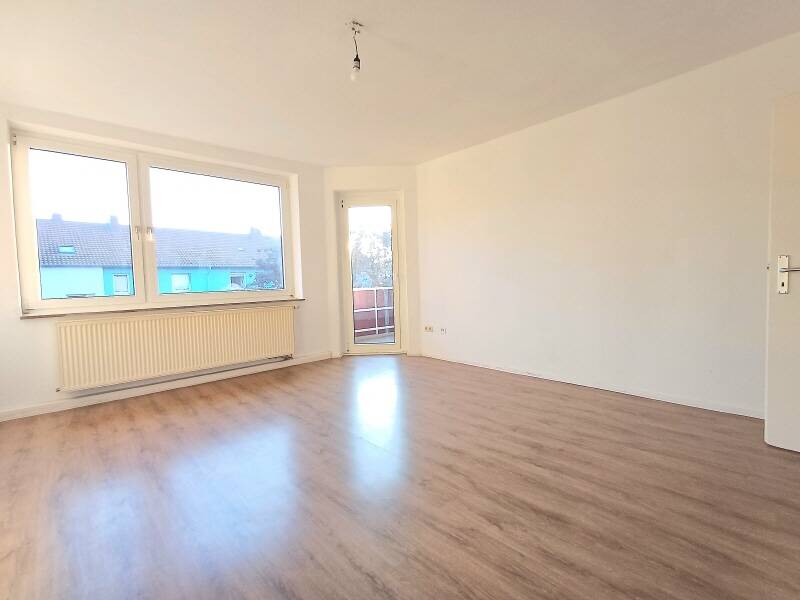 Thumbnail-4-Zimmer-Wohnung mit Wärmedämmung und Balkon!