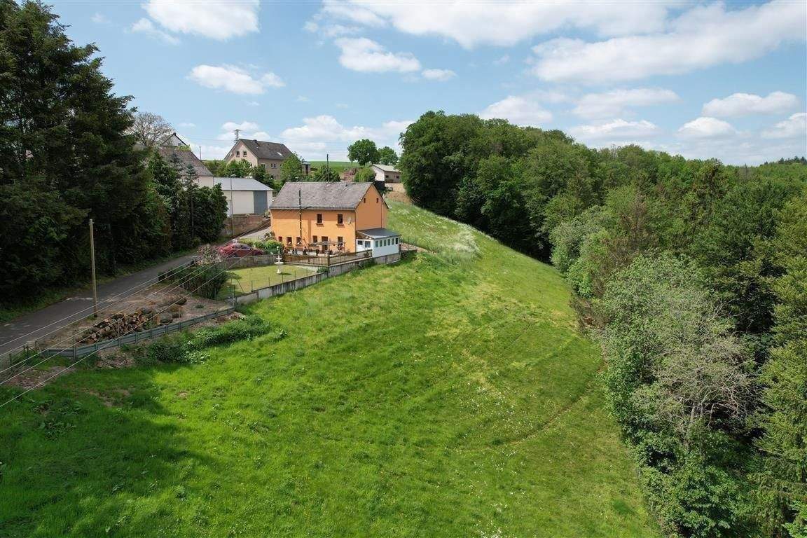 Thumbnail-Freistehendes Einfamilienhaus auf 4.165 m² Traumgrundstück in Daleiden-Bommert
