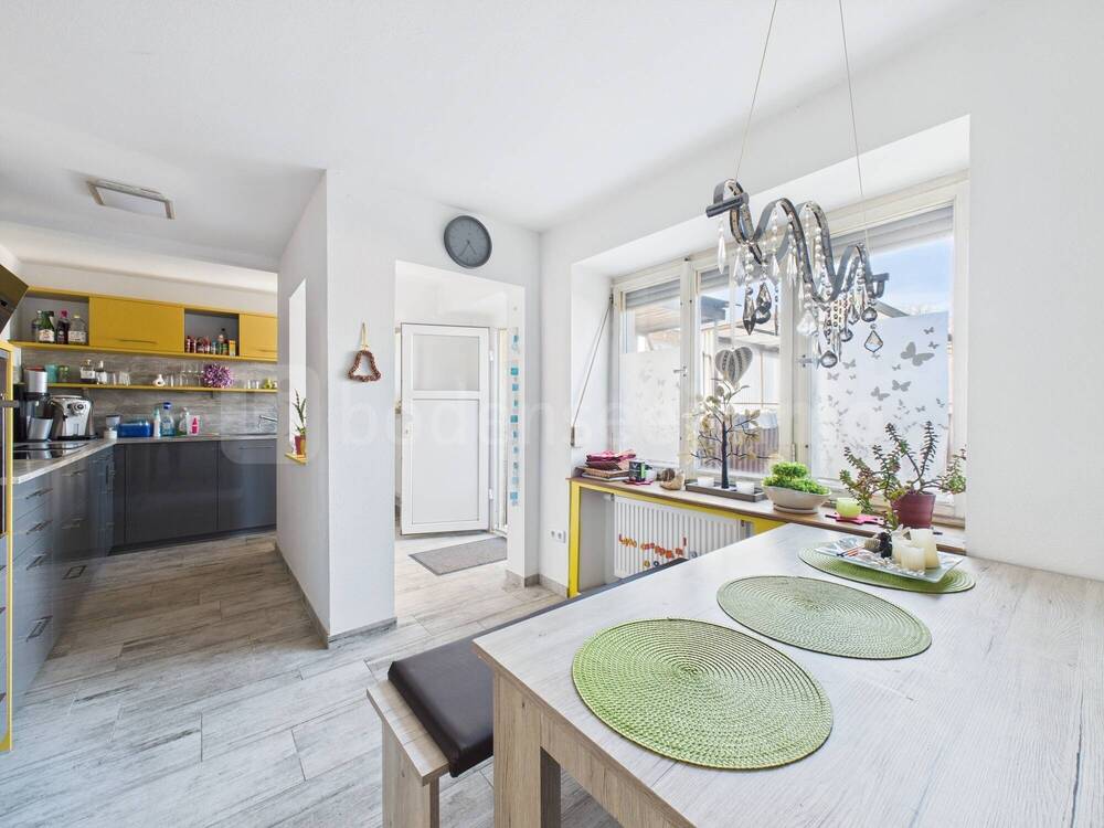 Thumbnail-Charmante Doppelhaushälfte mit Garten, Terrasse und viel Potenzial in zentraler Lage von Mühlhausen