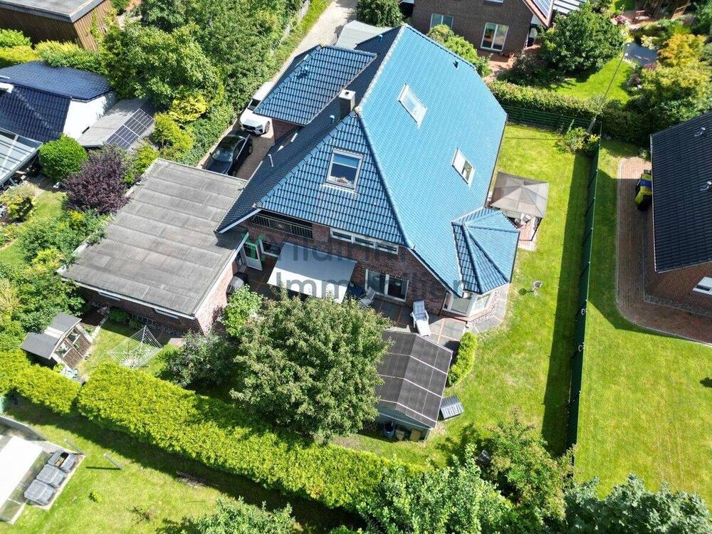 Thumbnail-Großzügiges Einfamilienhaus in Cuxhaven-Groden - 7 Zimmer, schöner Garten & Doppelgarage