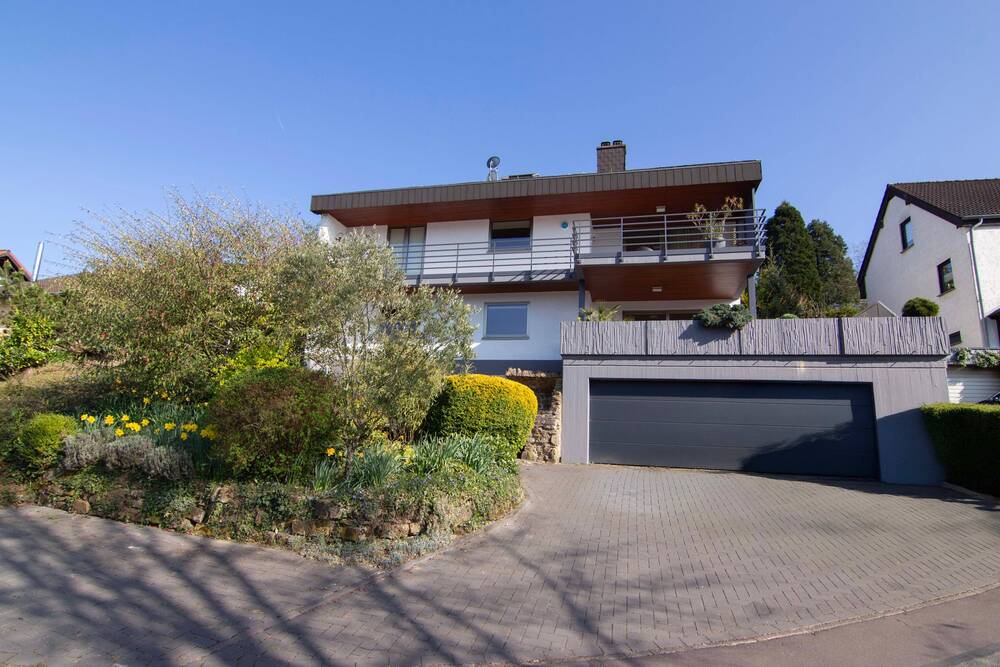 Thumbnail-Wunderschönes Einfamilienhaus mit sehr großem Grundstück in Newel, nahe der Grenze zu Luxemburg