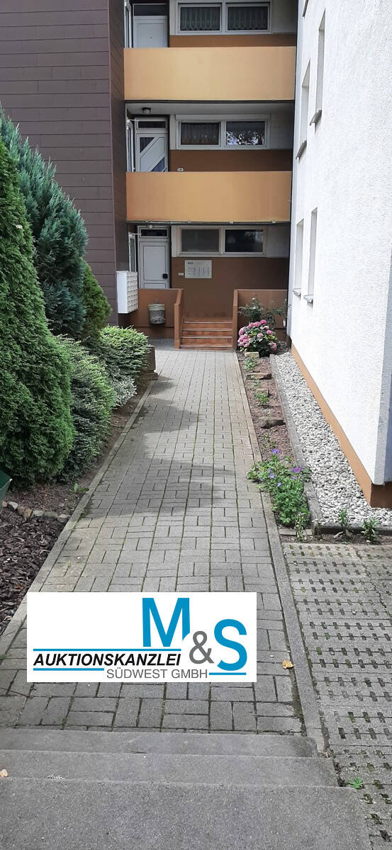 Thumbnail-3-ZKB, ETW in Kaiserslautern zu verkaufen. Sehr gute Lage! Mit Balkon.