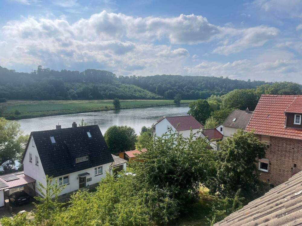 Thumbnail-Wohlfühloase in naturnaher Lage !! Zweifamilienhaus mit fantastischem Fuldablick in Bergshausen