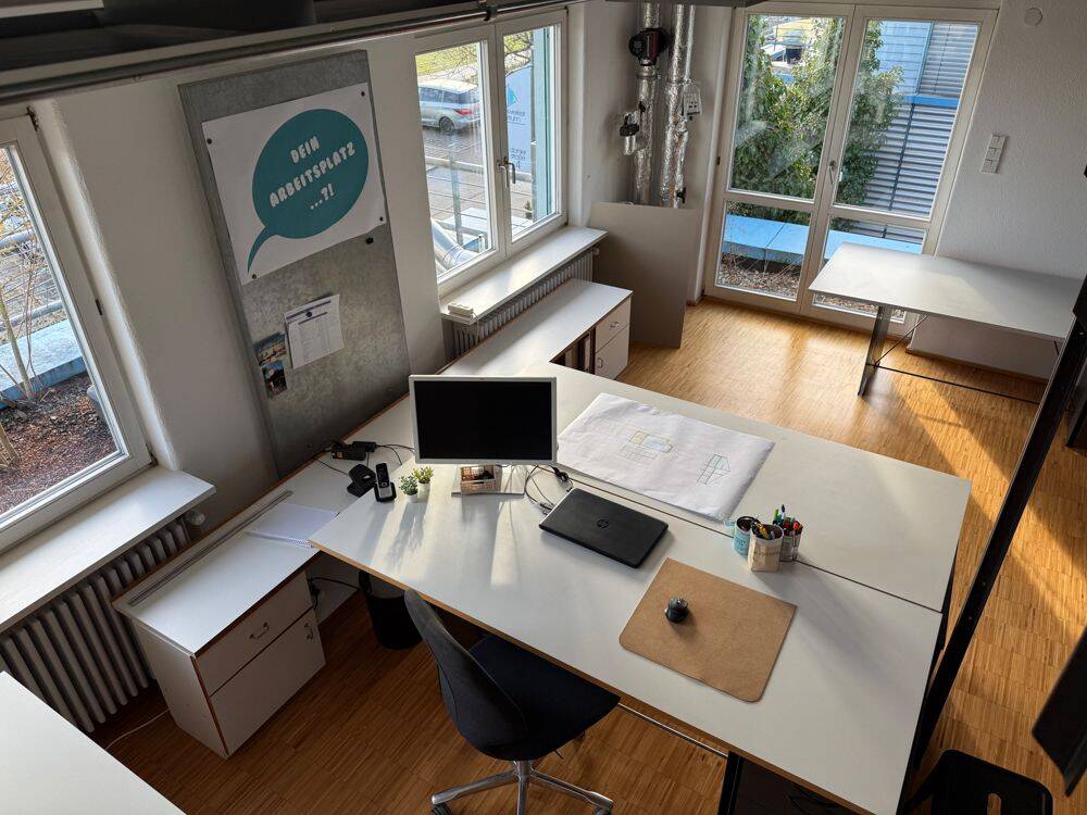 Thumbnail-Heller Büroraum zur Untermiete mit Dachterrasse - modernes Gemeinschaftsbüro