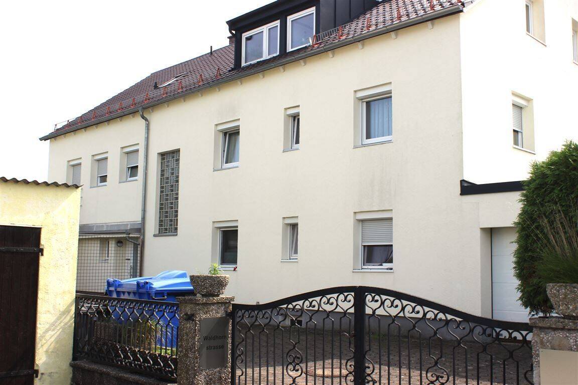 Thumbnail-Wohlfühlen in bester Lage - Helle 2-Zimmer-Wohnung im Herzen von Germering