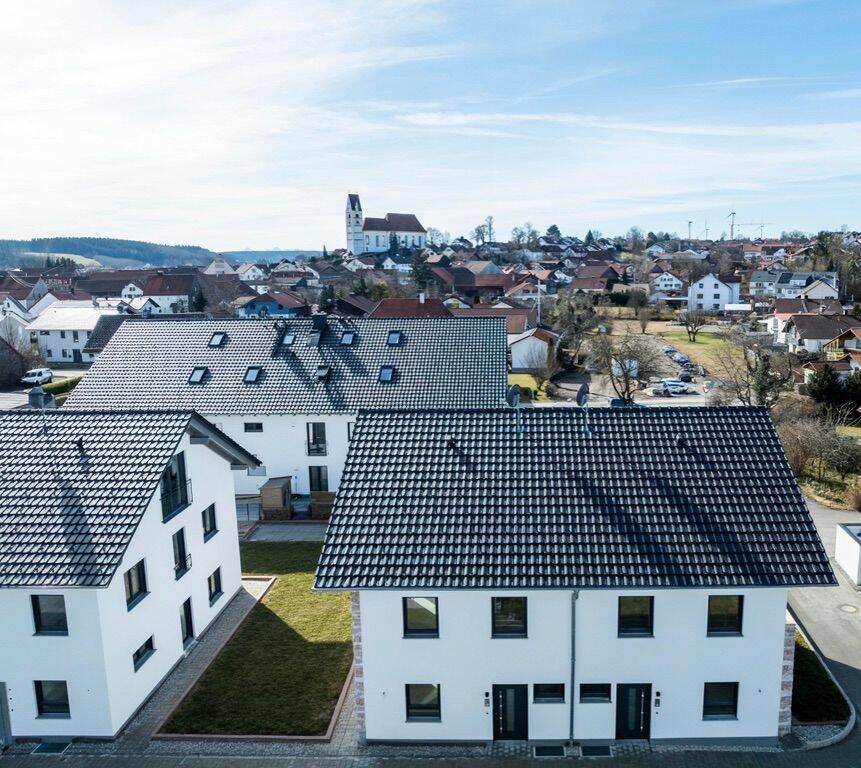 Thumbnail-Hochwertige DHH mit viel Licht und Raum in Denklingen