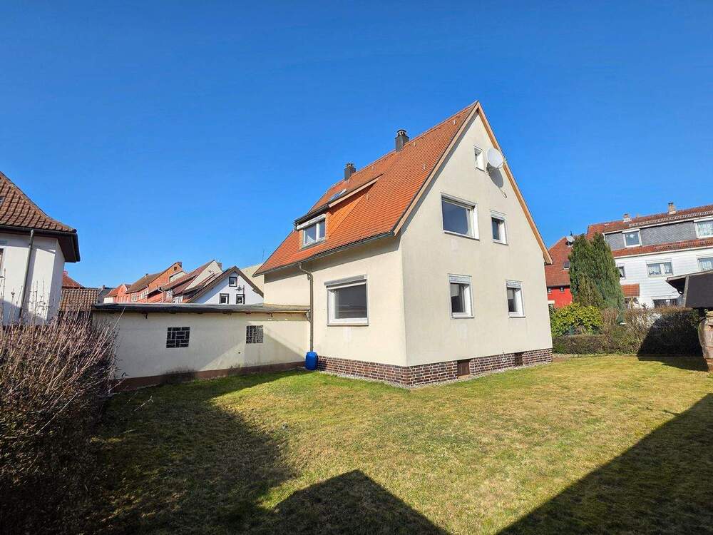 Thumbnail-Ein kleines Paradies mitten in der City! Hübsches Einfamilienhaus mit sonnigem Garten & Doppelgarage