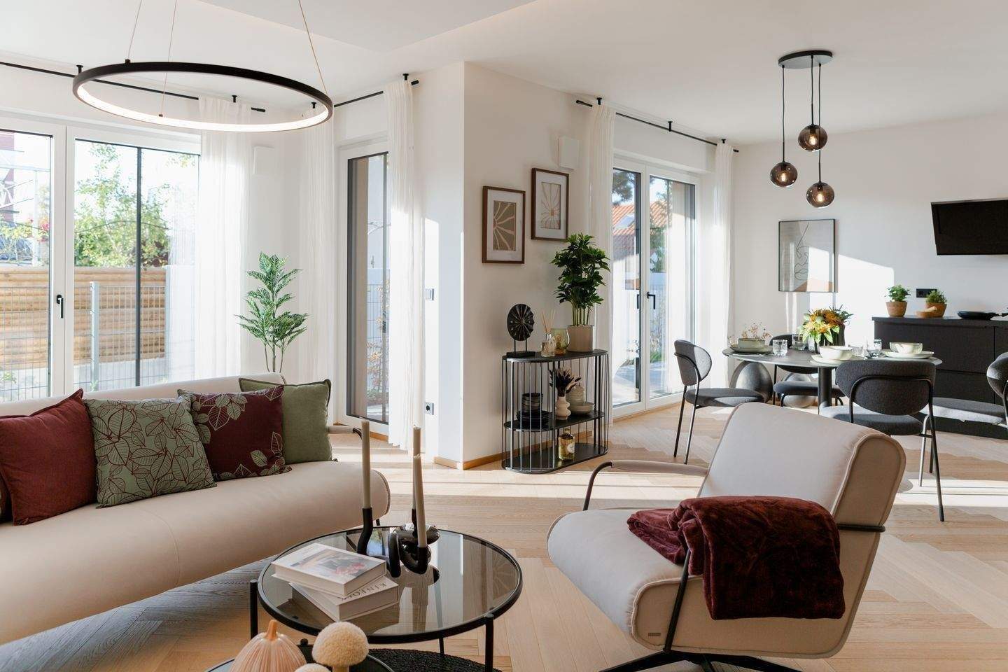 Thumbnail-Einziehen wie im Katalog – nur besser! I Umzug sofort möglich