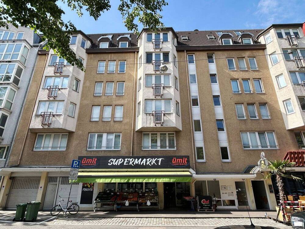 Thumbnail-Gut geschnittene 2-Zimmerwohnung mit Balkon, TG-Stellplatz und Aufzug in zentraler Lage der Karlsruher Weststadt