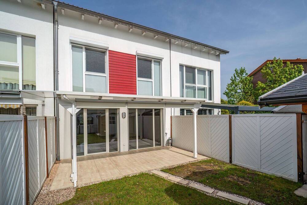 Thumbnail-Familienfreundliches Reihenmittelhaus mit Terrasse, Garten und vielseitiger Raumaufteilung in beliebter Wohnlage von Steinhagen