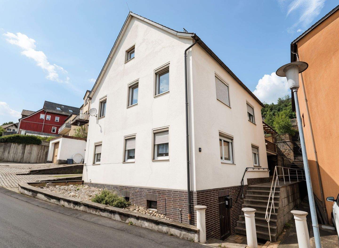 Thumbnail-Sanierungsbedürftiges Schmuckstück mit Geschichte und Gestaltungsspielraum