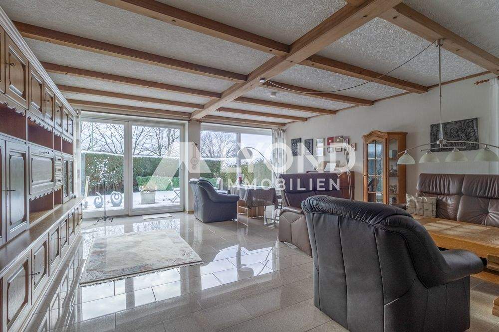 Thumbnail-REDUZIERT Großzügige Terrassenwohnung mit Garten und Wohlfühlcharakter in Hohenlimburg!