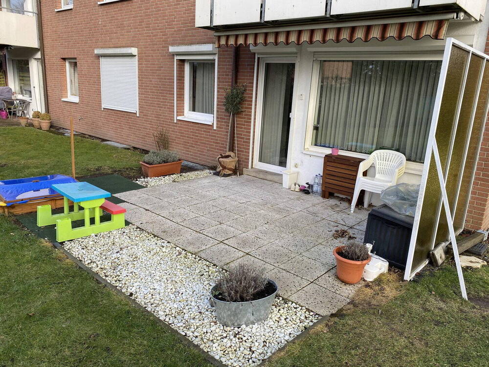 Thumbnail-Kein Erbpacht -Attraktive 4-Zimmer-Erdgeschosswohnung mit Terrasse in Hamburg-Harburg Langenbek