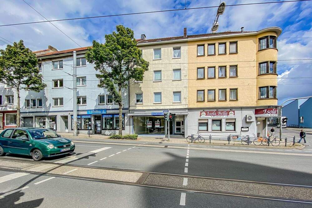 Thumbnail-2,5 Zimmer - Balkon - renoviert - zentrale Lage direkt am Rathaus