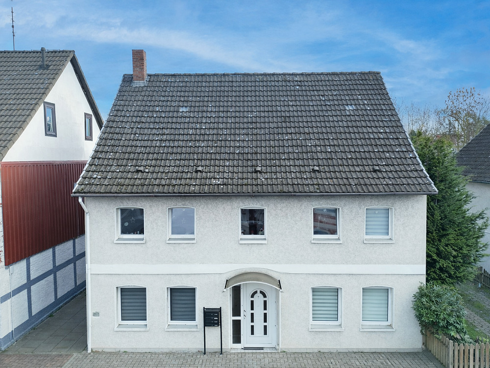 Thumbnail-Ein Haus, viele Möglichkeiten - modernisiertes Zweifamilienhaus in Lauenau