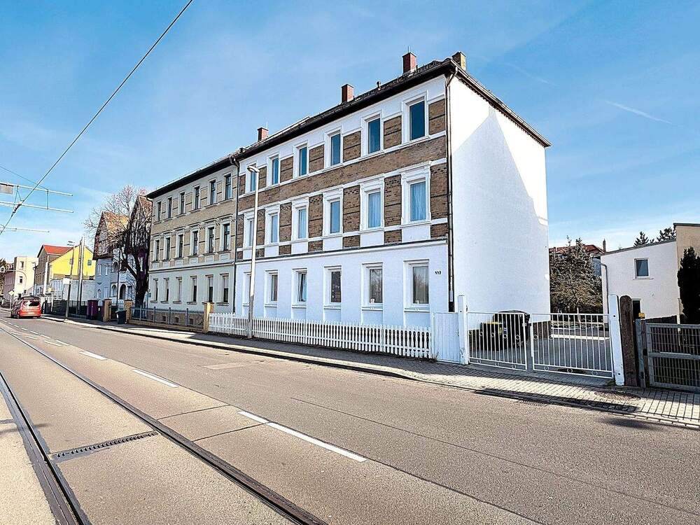 Thumbnail-Vermietetes, ehemaliges Mehrfamilienhaus mit Nebengebäude und genehmigter Nutzung zur Beherbergungsstätte (Pensions- Hotelbetrieb)