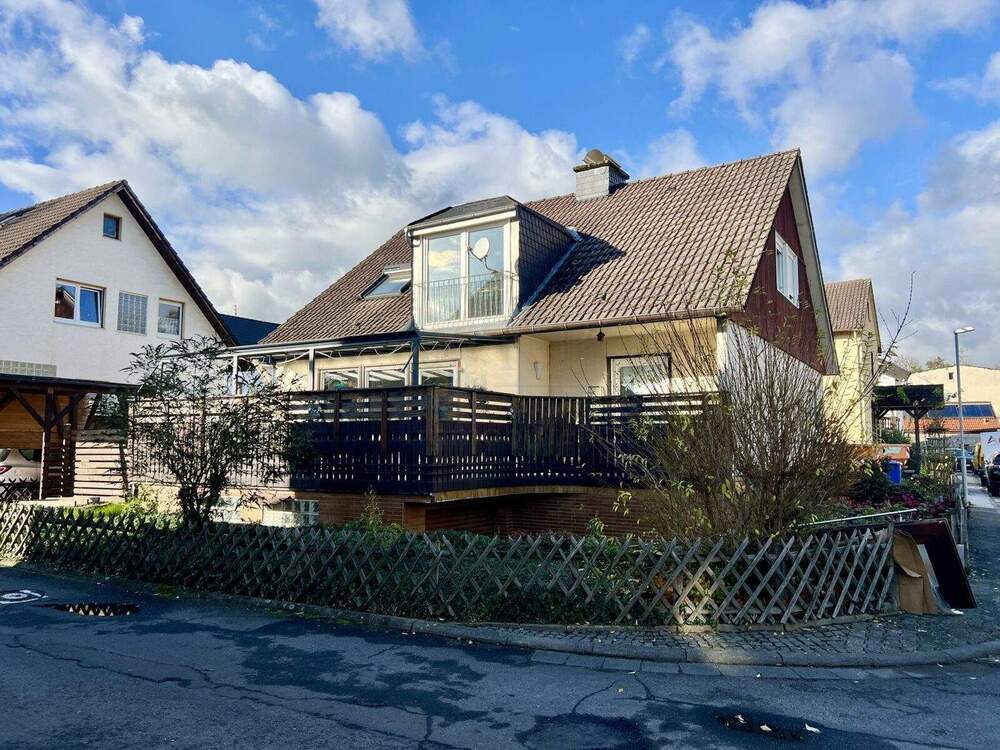 Thumbnail-HOFHEIM: RENOVIERTES EFH MIT 6 ZIMMERN, 2 BÄDERN, 2 KÜCHEN, GARAGE UND CARPORT