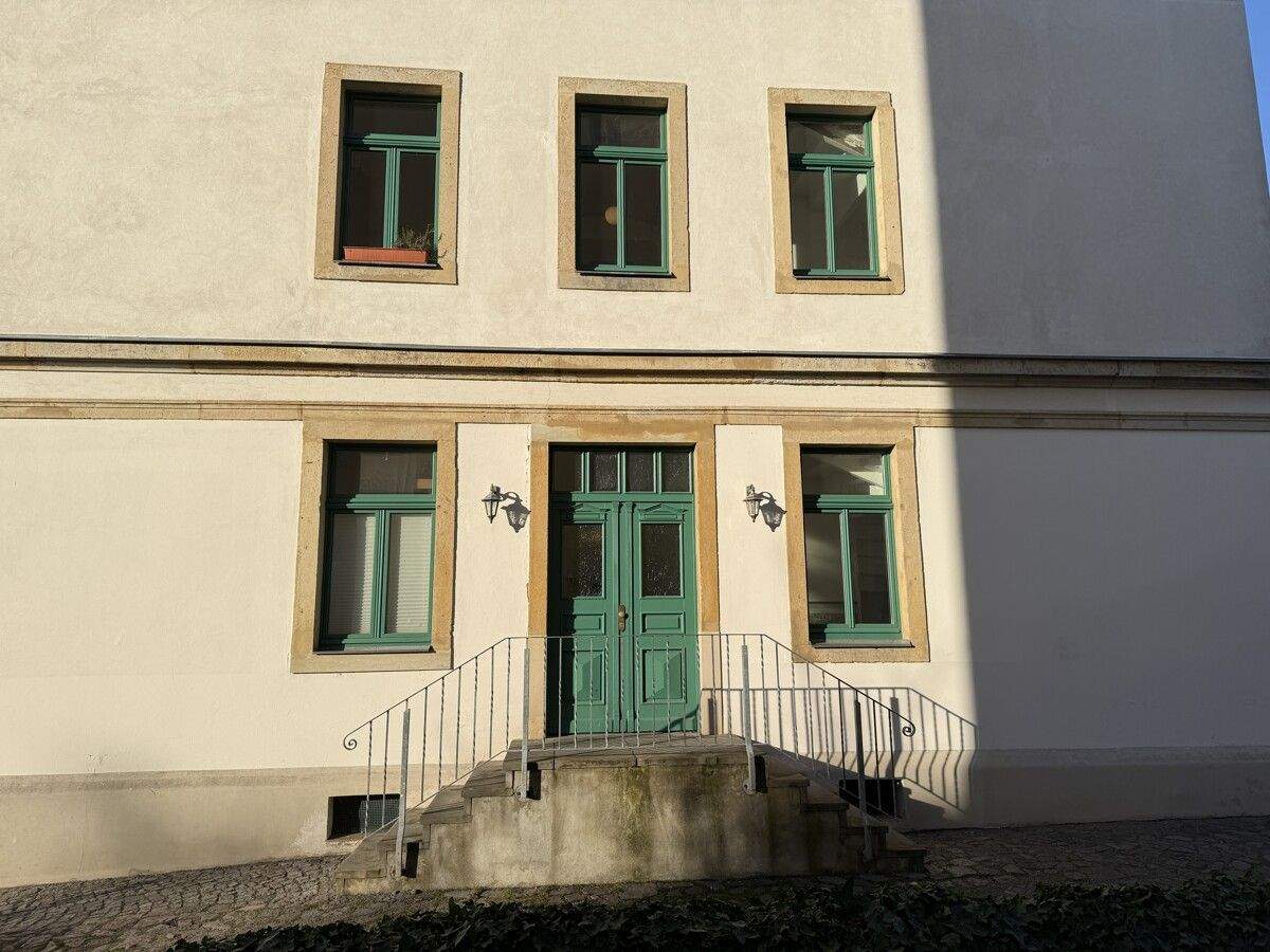 Thumbnail-Hübsche Studentenwohnung auf 2,5 Zimmer!