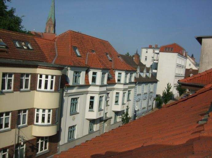 Thumbnail-Ideal für Single++kleine, gemütliche 2-Zimmer-Wohnung++unterm Dach