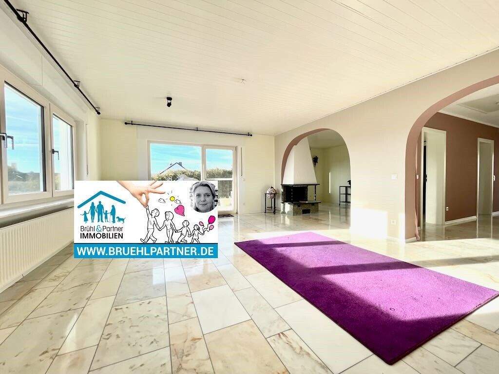 Thumbnail-Modernisierter Bungalow mit ausgebautem Untergeschoss und sonnigem Garten - ziehen Sie einfach ein