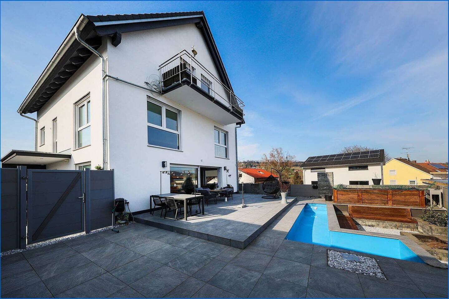 Thumbnail-Gottmadingen Bietingen Traumhaftes, modernes Haus in grenznaher Lage!