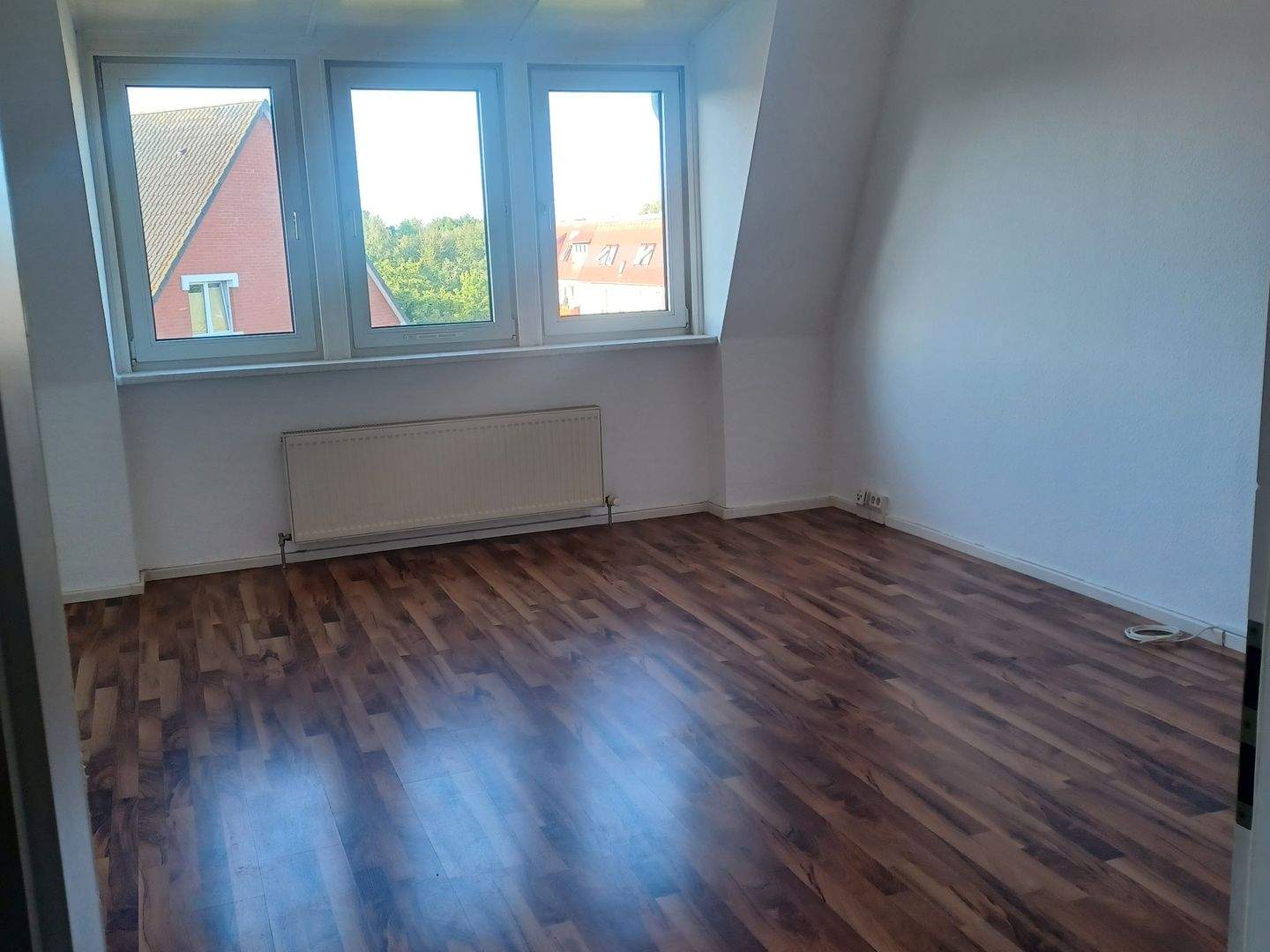 Thumbnail-Neue Mieter für eine 3 Raum Wohnung gesucht