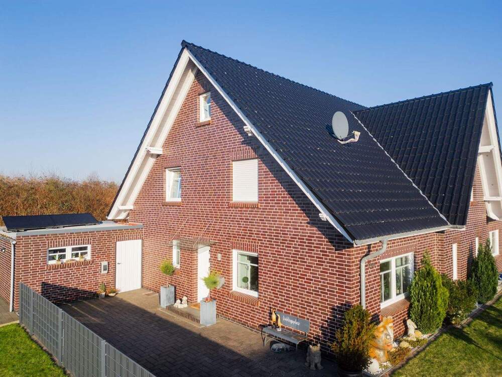 Thumbnail-Moderne DHH in Hage | hochwertige Ausstattung | ca. 155 m²