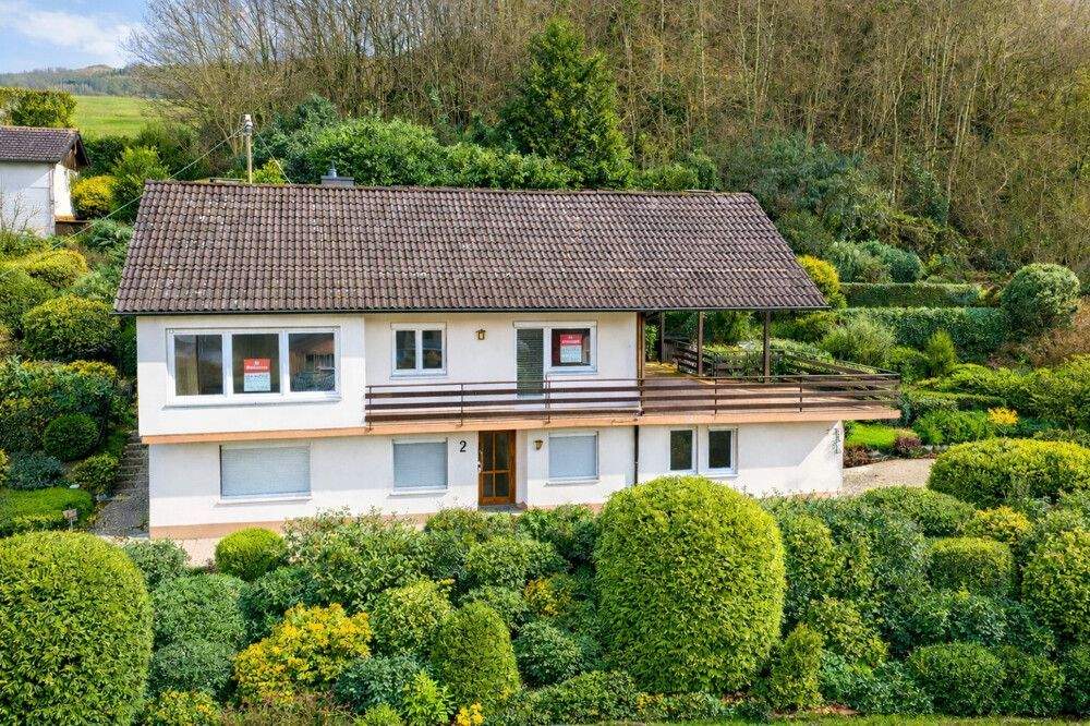 Thumbnail-Einfamilienhaus mit Einliegerwohnung und Aussicht in Lörrach-Brombach