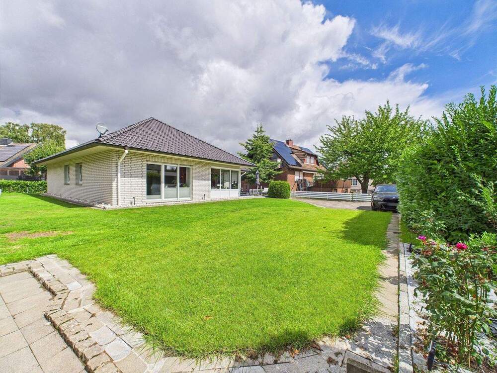 Thumbnail-Bungalow mit großem Grundstück in ruhiger, zentraler Lage in Garbsen