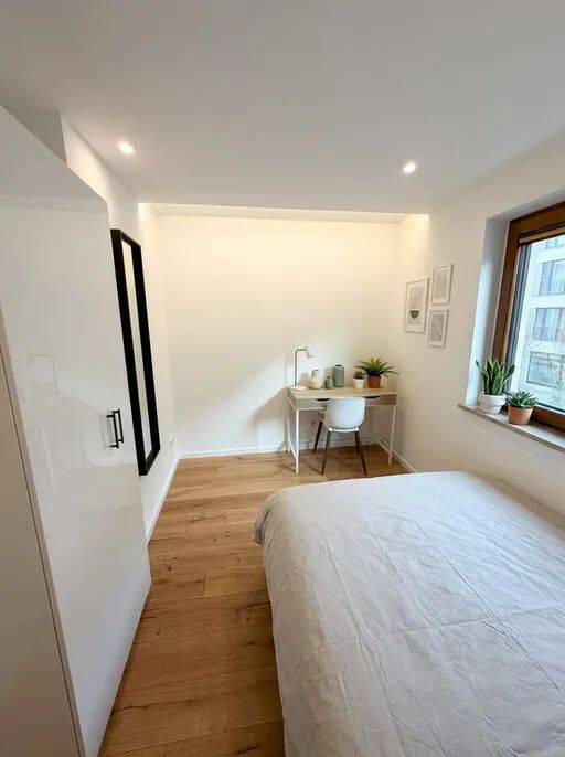 Thumbnail-Möblierte WG-Zimmer im Erdgeschoss - 4 hochwertig möblierte Zimmer in einer frisch sanierten 4er-WG · Wohnung 117 - in München Obergiesing-Fasangarten