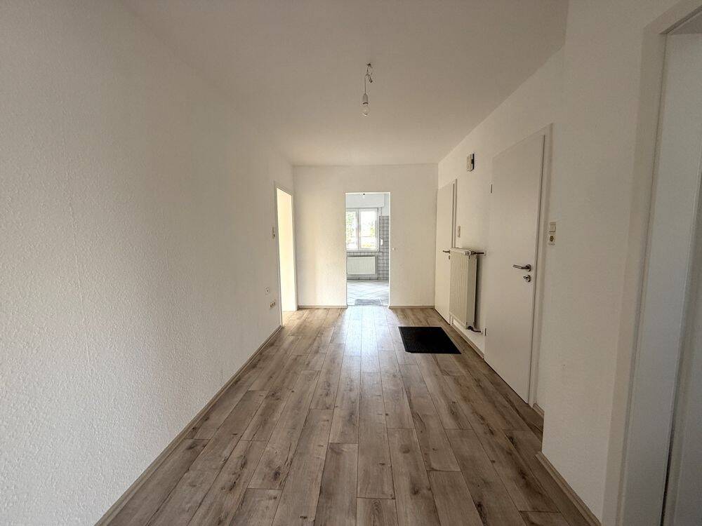 Thumbnail-Erstbezug nach Sanierung im Mischgebiet mit A42-Anschluss | 4,5-Zimmer-Wohnung mit ca. 109 m²