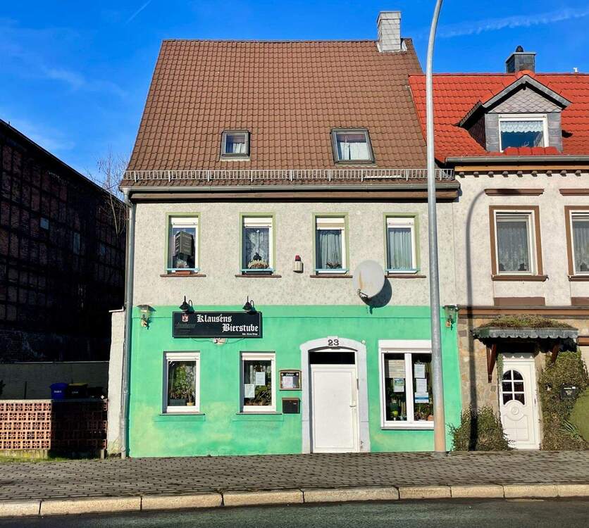 Thumbnail-Großes Reihenendhaus mit vielseitig nutzbarer Gewerbefläche