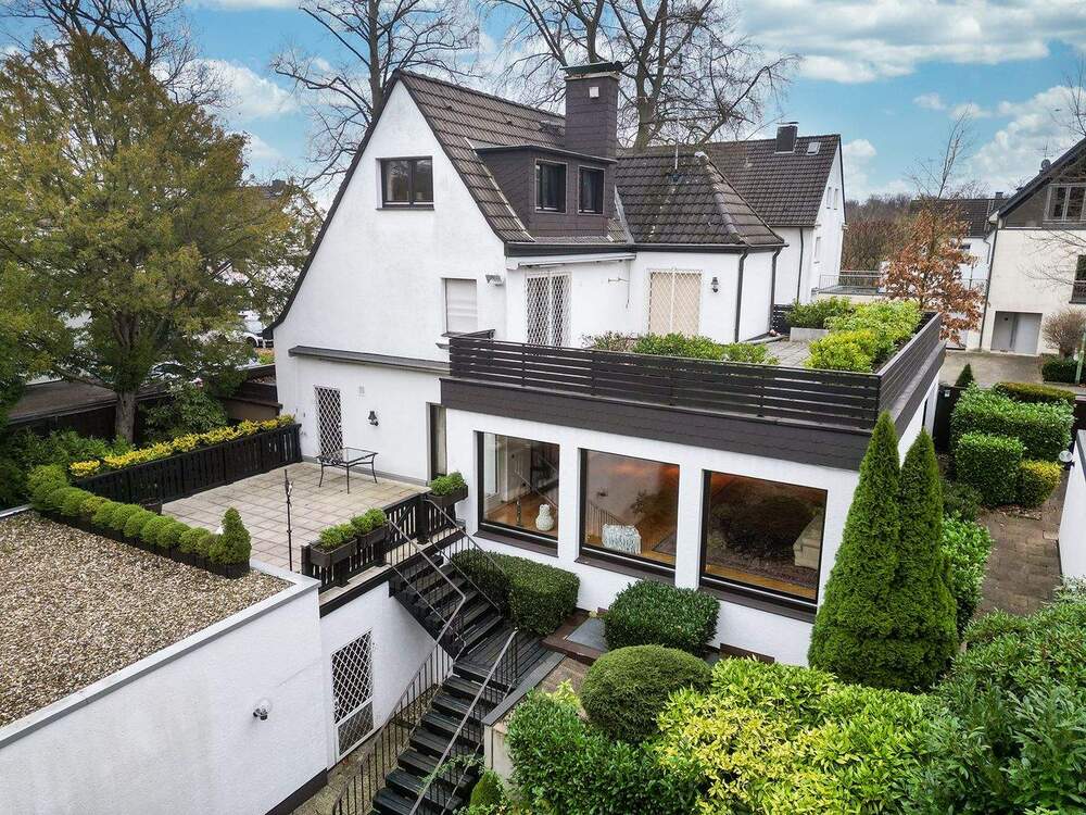 Thumbnail-Wohnimmobilie oder Baugrundstück? Imposante Lage oberhalb des Baldeneysees