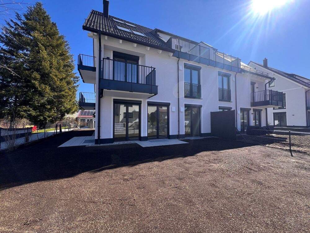 Thumbnail-Sehr gut geschnittene NEUBAU-3-Zimmer-OG-Wohnung mit 2 Balkonen und Tiefgarage