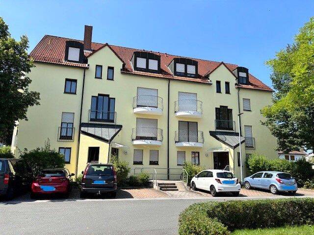 Thumbnail-2.OG-wunderschöne2-ZWHG mit TG Stellplatz