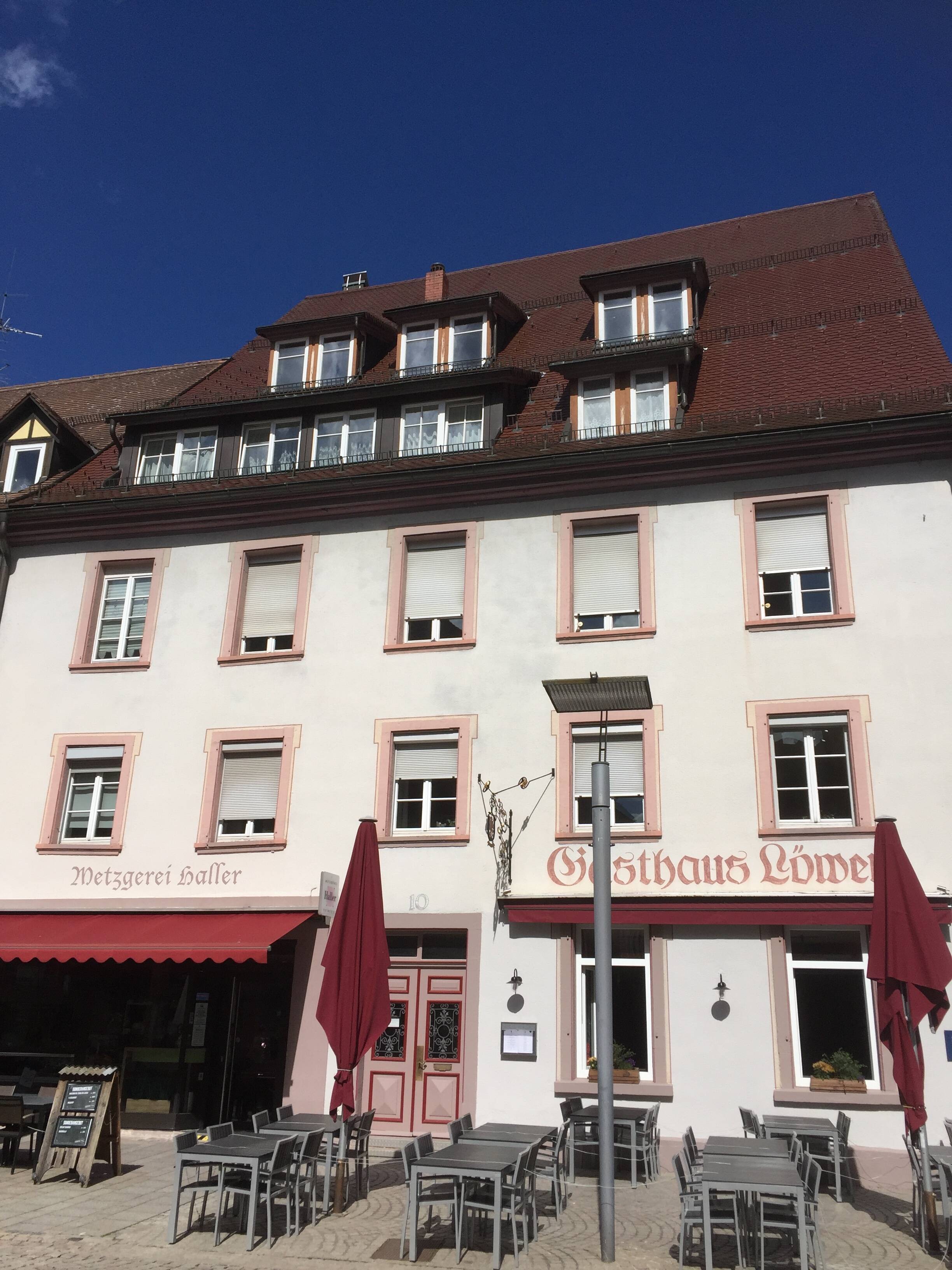 Thumbnail-Villingen, Junge 2,5-Zi-Whg.100 qm, EBK, frei!