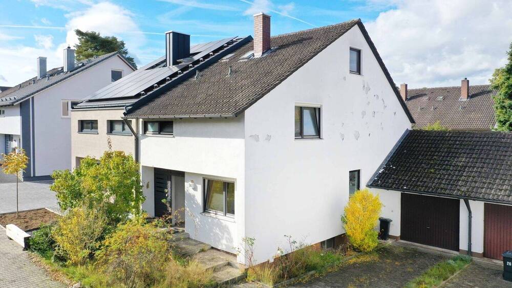Thumbnail-Ihr Zuhause am Wolfstein Doppelhaushälfte mit Garage, Privatweg und viel Potenzial