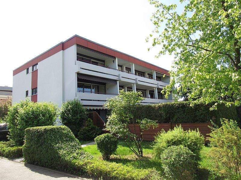 Thumbnail-Großzügige 3 Zimmerwohnung mit Balkon