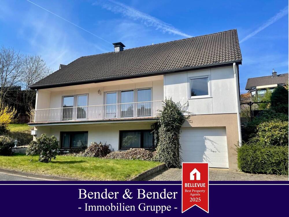 Thumbnail-Platzwunder: Einfamilienhaus mit großem Grundstück und integrierter Garage!