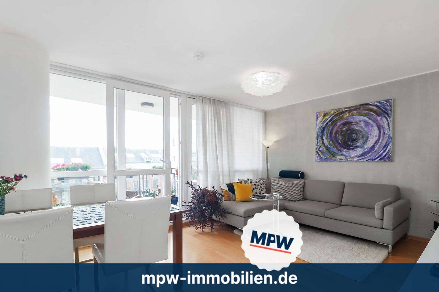 Thumbnail-Lichtdurchflutete Wohnung: mit Tiefgarage, viel Komfort & Balkon