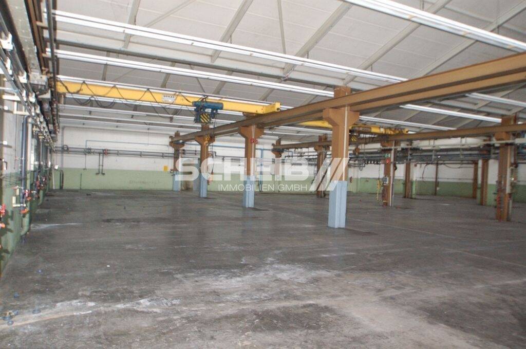 Thumbnail-Robuste Halle: Ideal für die Produktion!