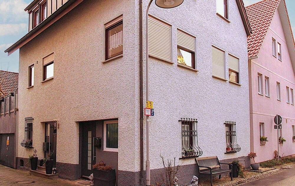 Thumbnail-Familienfreundliches Zuhause mit Einliegerwohnung - gepflegt, modernisiert und gut gelegen