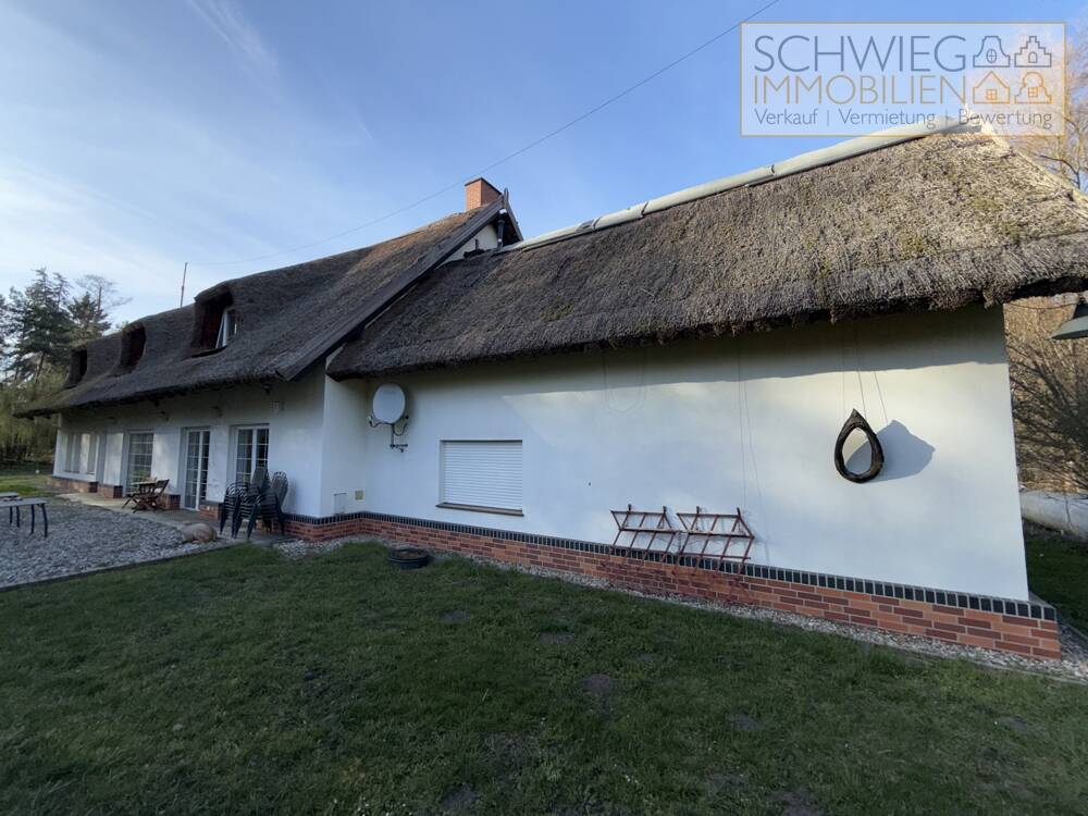 Thumbnail-Spreewaldtypisches Landhaus mit Reetdach und eigenem Teich in BurgSpreewald