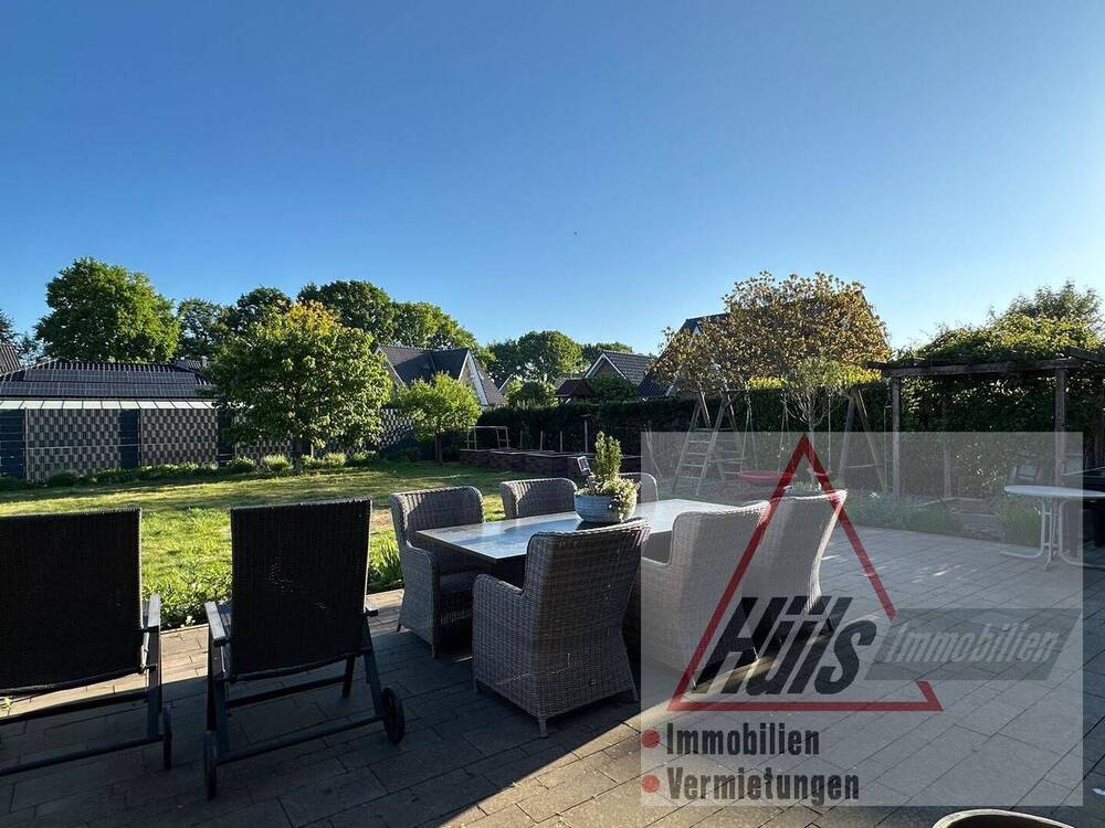 Thumbnail-Modernes hochwertiges Einfamilienhaus mit Einliegerwohnung in ruhiger Siedlungslage