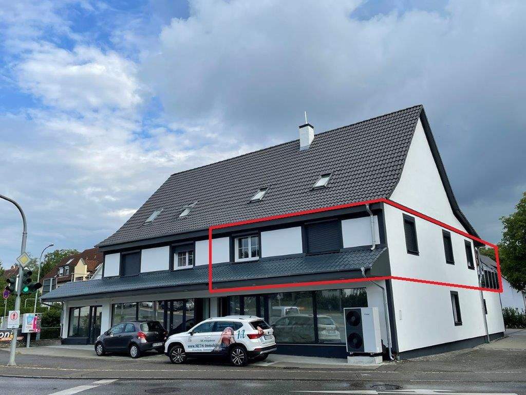 Thumbnail-4-Zimmer-Küche-Bad-Dachterrasse im OG, mit Stellplatz