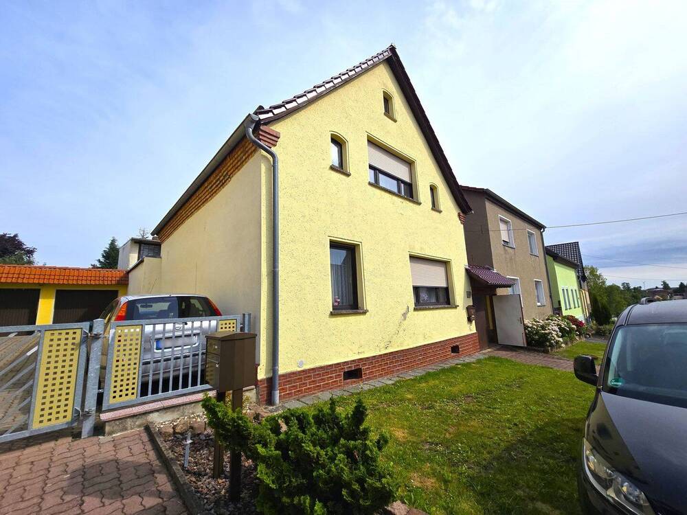 Straße 3